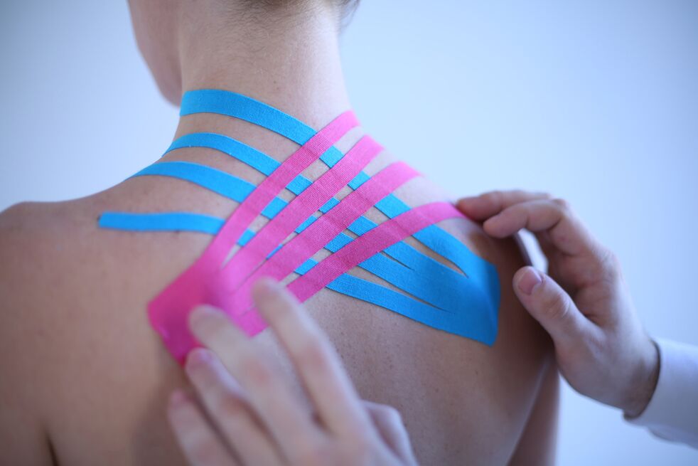 Kinesiotaping per l'osteocondrosi spinale